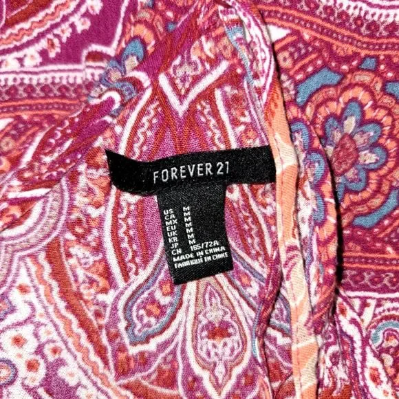 Flowy & Fun: Forever 21 Red Orange Paisley Jumpsuit Romper Size Medium - Picture 6 of 6